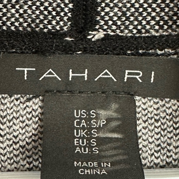 Tahari Black White Open Knit Cardigan Size S Long Lightweight Sweater - Picture 4 of 6